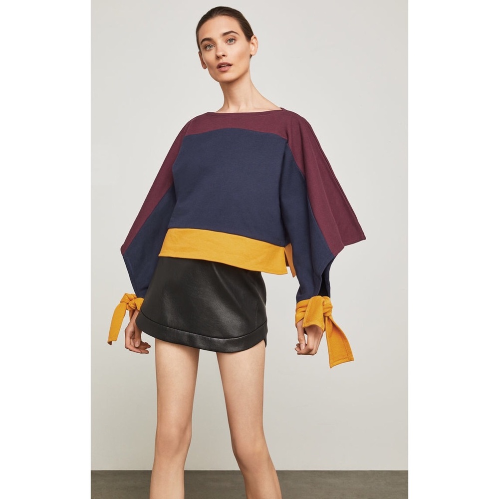 pullover sweater Kourtney Colorblocked Top
